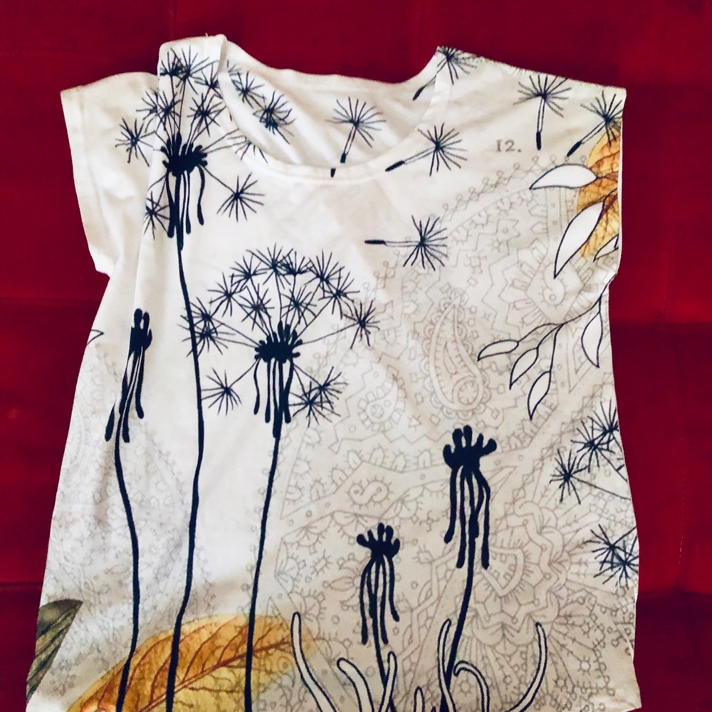 White shirt with a dandelion!